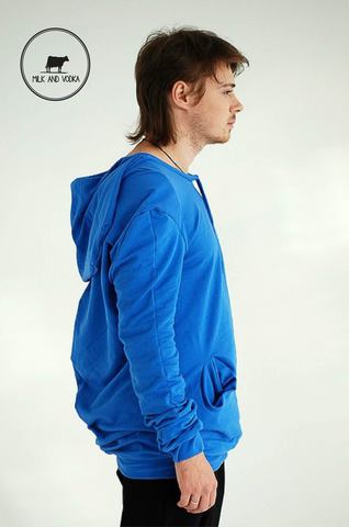 Стас Багс в кофте Greatcriss