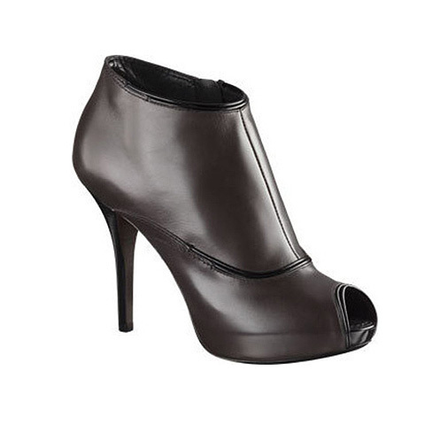 Intense, "Сильно", ботильоны английского кроя из телячьей кожи