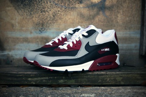 Nike Air Max 90