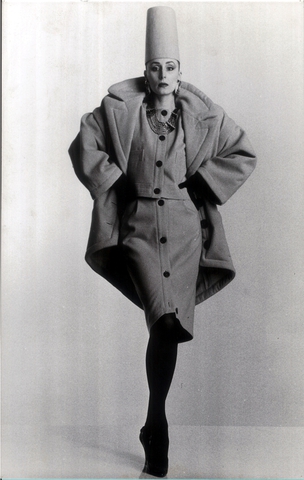 Авторское прочтение Зайцевым головного убора бояр