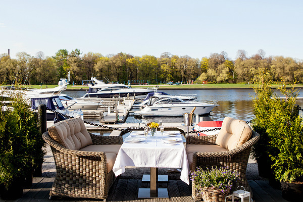 Le Cristal на набережной Мартынова