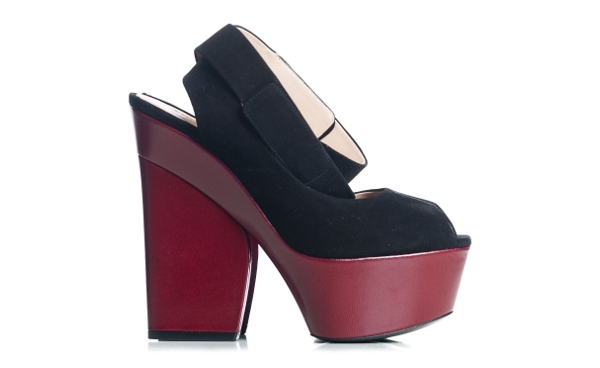 Туфли Celine. Цена со скидкой: 19 864 руб