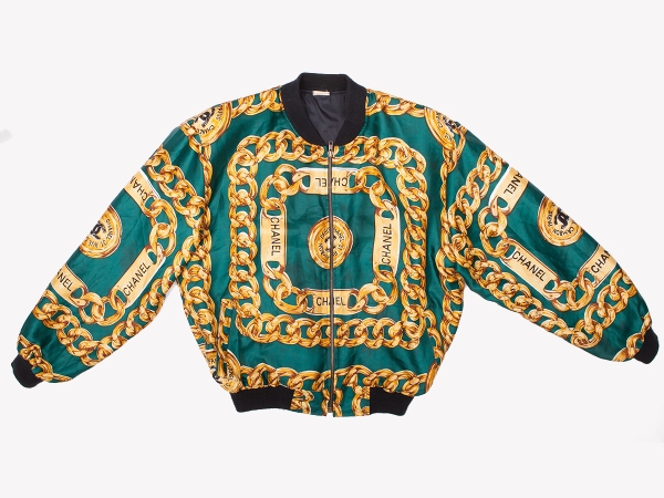 Бомбер Chanel, 1200 руб.