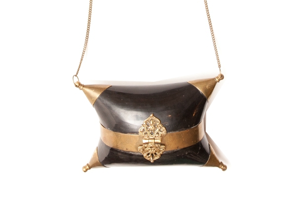 Винтажная сумочка, 12 900 руб.