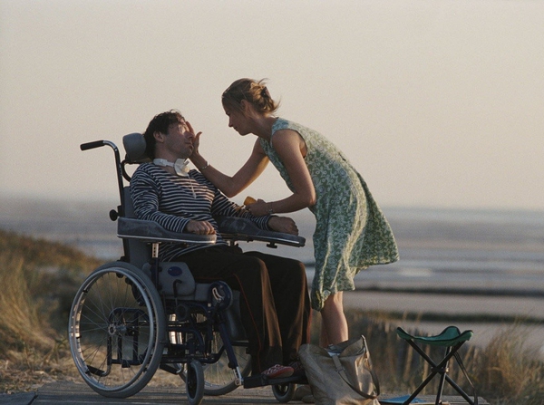 Кадр из фильма "Скафандр и бабочка", 2007