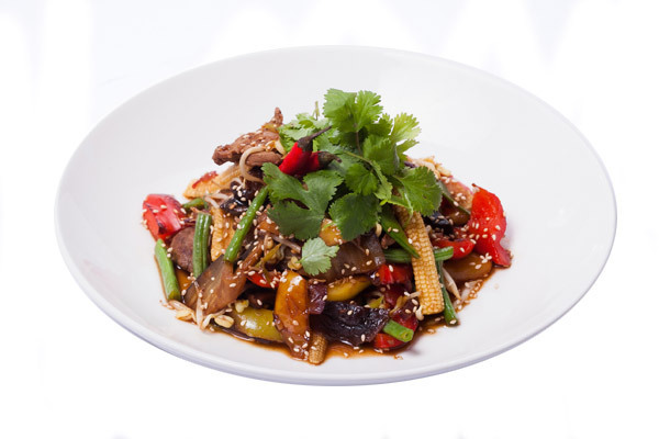 Мраморная говядина в воке