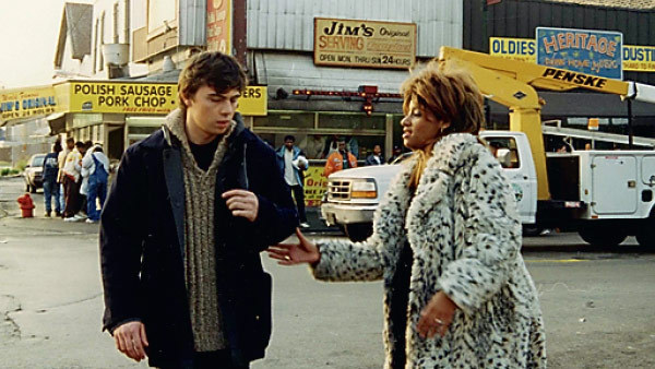 — I go to Chicago. Му car — кирдык.