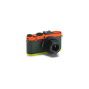 Фотоаппарат Leica Paul Smith Edition.