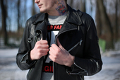 кожаная куртка мотоциклетной фирмы IXS