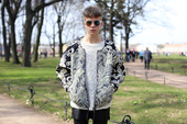 кофта и бомбер H&M Trend, очки подарила подруга