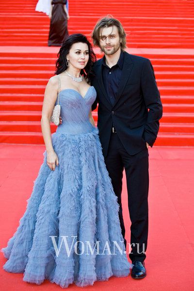 Анастасия Заворотнюк