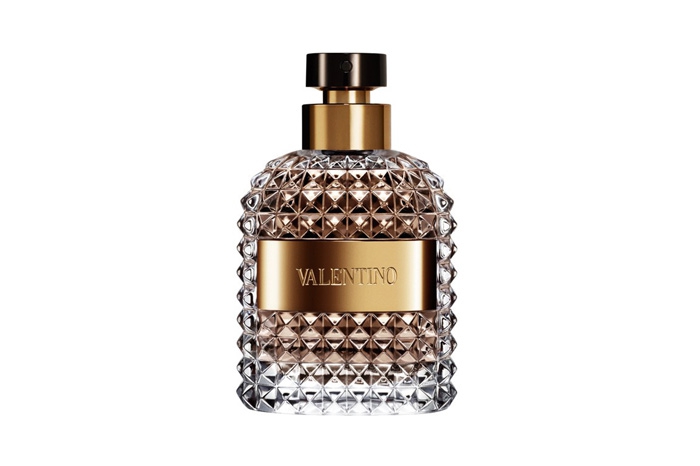 L’Uomo от Valentino. Беспечный римский аристократ (играет его, впрочем, не близкий образу классово и географически актер Луи Гаррель) пахнет, как