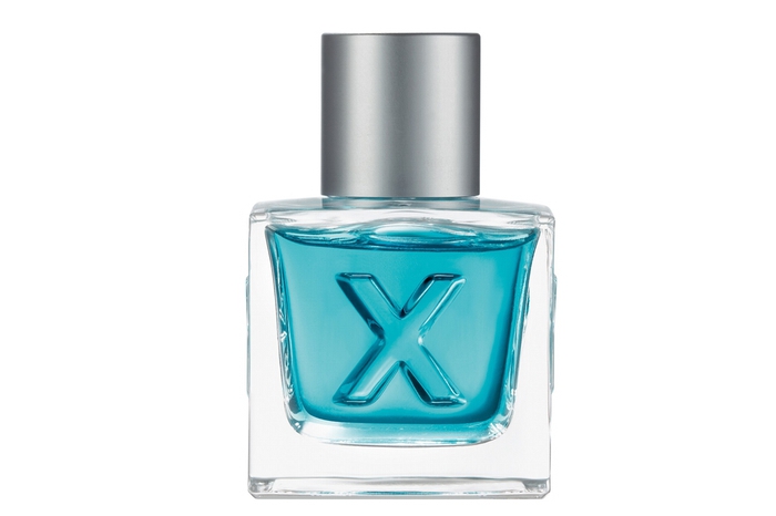 Summer Edition, Mexx. В пузырьки-малютки (по 20 и 30 мл) запечатан запах солнечного утра: желтая слива, листья ананаса и магнолия в женской туалетной