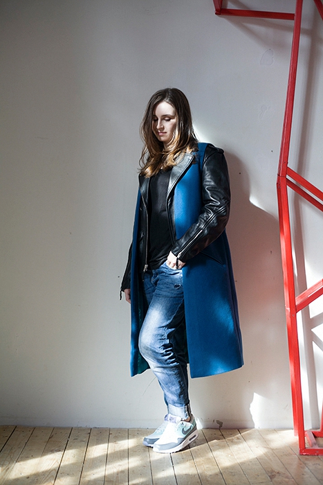 Жилет нашей марки So number one настолько универсальный предмет гардероба, что сочетается даже с косухой.