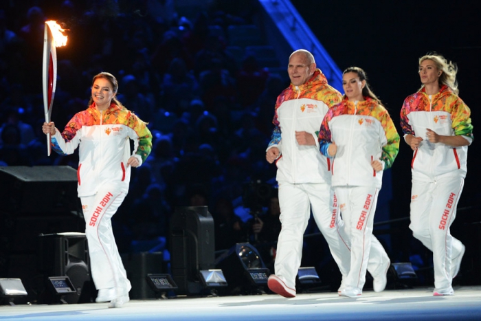 Алина Кабаева, Елена Исинбаева, Мария Шарапова и Александр Карелин.