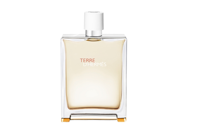 Terre d'Hermès Eau très Fraîche. Штатный «нос» Hermes Жан-Клод Эллен переписал рецепт знакового аромата дома. Парфюм построен на температурных