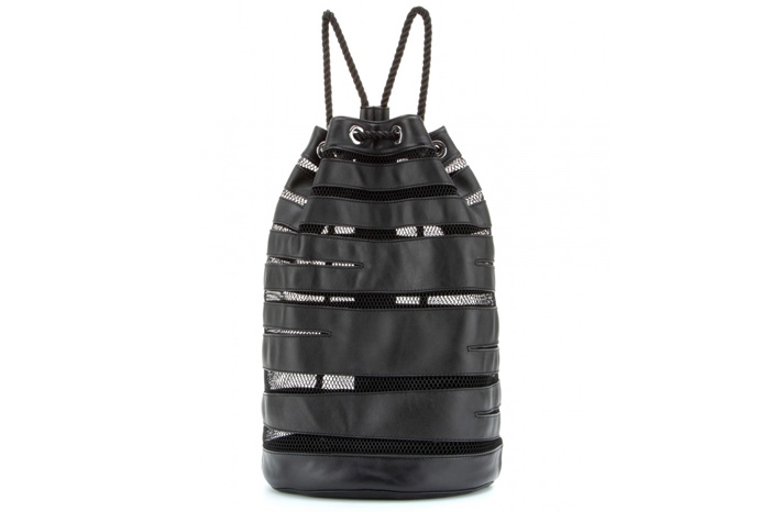 DKNY x Opening Ceremony, 8 990 рублей (DKNY)