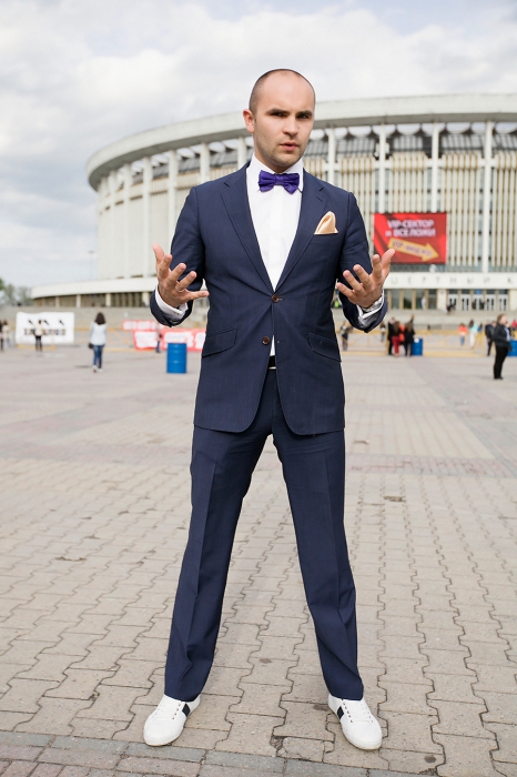 Влад ведущий Ради Джастина я готов на все — и раздеться, и съесть что-нибудь неприличное. Единственное условие: пусть приезжает в Нижний Новгород — я