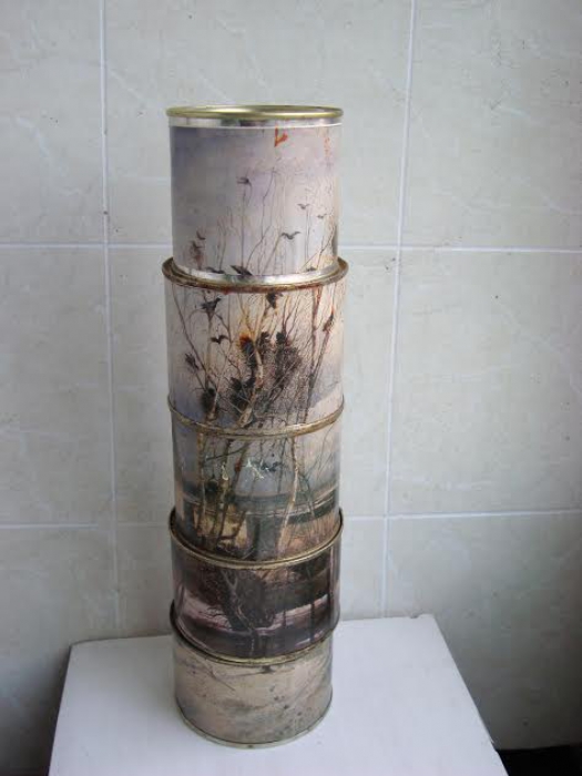 Владимир Козин "Грачи прилетели" Консервы", репродукция с картины Саврасова, консервные банки, 1996