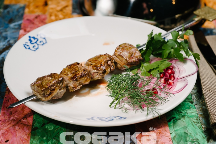Шашлык из бараньей печени