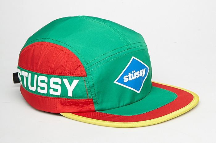 Stussy, 1 850 рублей (Kixbox)