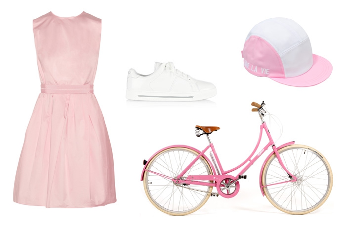 Платье Carven, кеды Marc by Marc Jacobs, кепка Jacquemus, велосипед Pashley