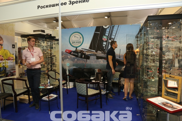 Стенд партнера выставки «Роскошное зрение»