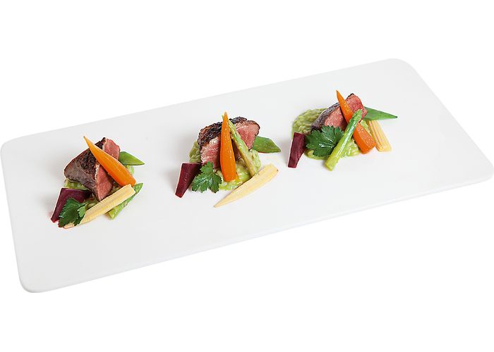 Жареная утка,маринованная в апельсиновом соке, с ризотто с петрушкой и васаби