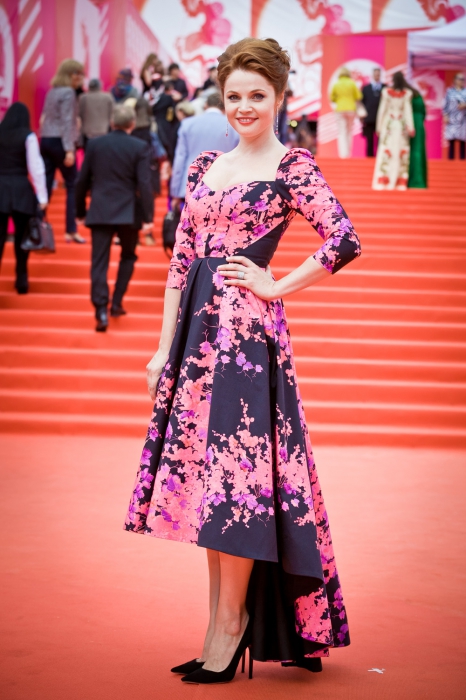 Екатерина Вуличенко (в Ester Abner)