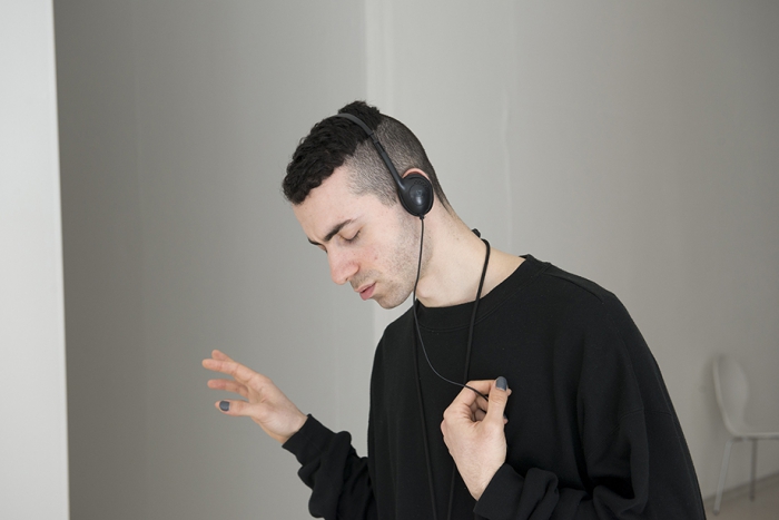 Лина Лапелите, "Yes, Really!", 2014. Документация перформанса, фото Дэвида Пирсона