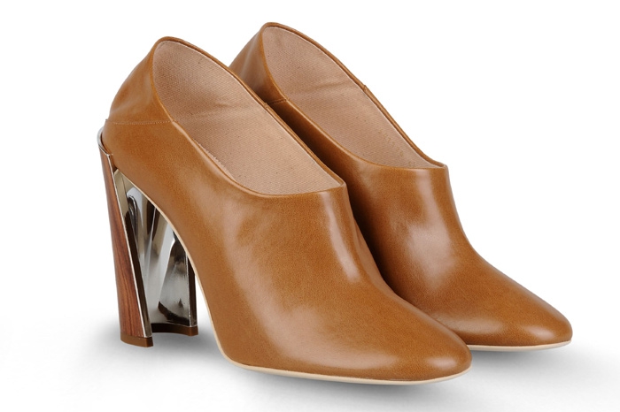 Stella McCartney, 15 990 рублей (nevsky 152)