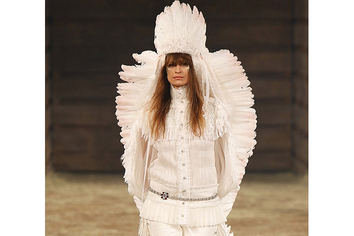 Коллекция Chanel Metiers d'Art «Париж — Даллас»