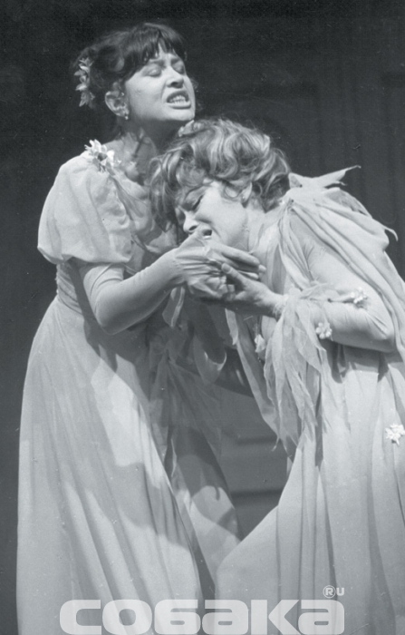 С Мариной Нееловой в спектакле «Вишневый сад» театра «Современник»