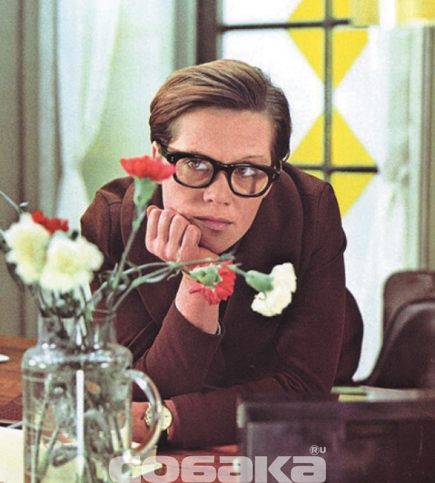 Сцена из фильма «Служебный роман»