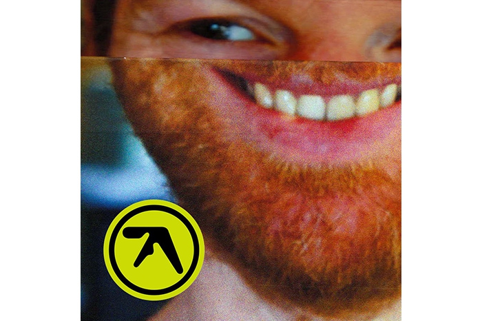 Aphex Twin «Syro» Первый за 13 лет альбом Ричарда Ди Джеймса — влиятельнейшего электронщика и эйсид-террориста — который выйдет, само собой на Warp