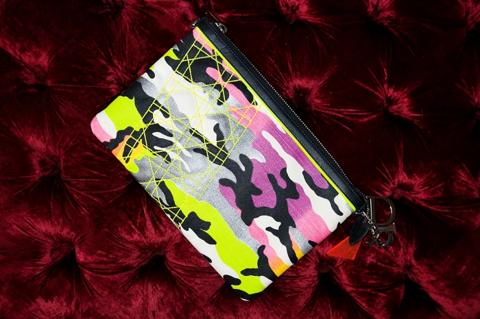 Клатч Dior из лимитированной коллекции марки