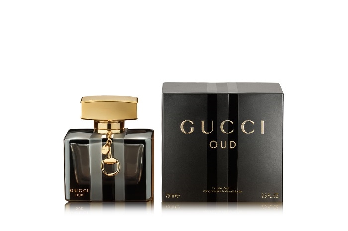 Gucci Oud Креативный директор модного дома Фрида Джаннини традиционно привозит идеи для новых коллекций и ароматов из путешествий. На этот раз