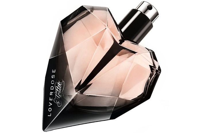 Loverdose Tattoo, Diesel Из парфюмерной воды в туалетную Loverdose Tattoo перевели парфюмеры Анн Флипо и Паскаль Горен. Черносмородиновый чай они