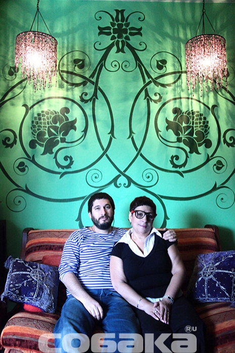 Роман с мамой