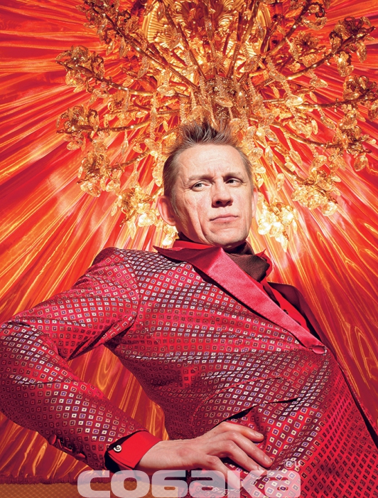 Олег Гаркуша Гаркуша вот уже более двадцати лет лицо группы «Аукцыон», один из отцов-основателей современного рок-фестиваля «Окна открой». К памяти