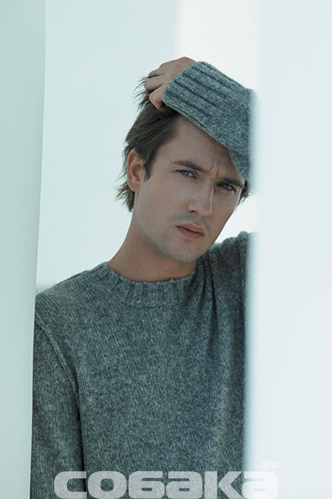 На Егоре: свитер H&M