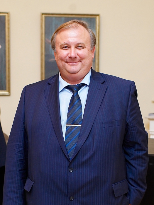 Дмитрий Астафьев, генеральный директор СК «ЛенСпецСтрой», академик РАЕН, доктор технических наук, профессор, на премьере в Михайловском театре.