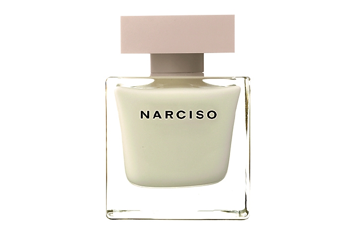 Narciso, Narciso Rodriguez «Каждый раз, когда жена надевает Narciso Rodriguez, мы просто не в силах выйти из спальни». Ориентируясь на комментарий