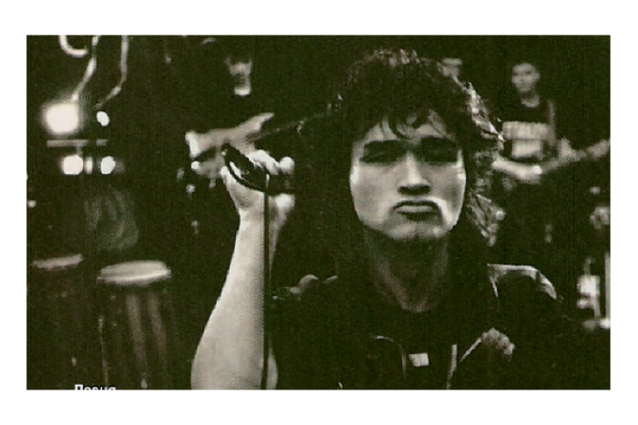 Рок-н-ролл «Асса» явилась настоящим манифестом русского рок-андеграунда 1980-х. Собственно, андеграунд перестал быть таковым после премьеры фильма