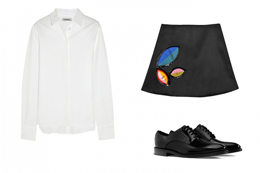 Юбка Cynthia Rowley, 10 000 рублей; рубашка Toteme, туфли Zara