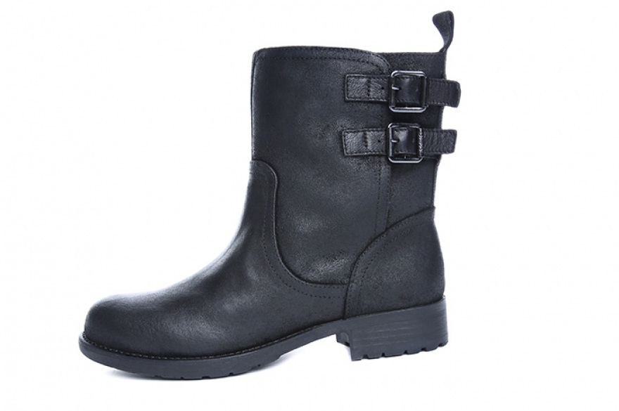 DKNY, 8 490 рублей (ДЛТ)