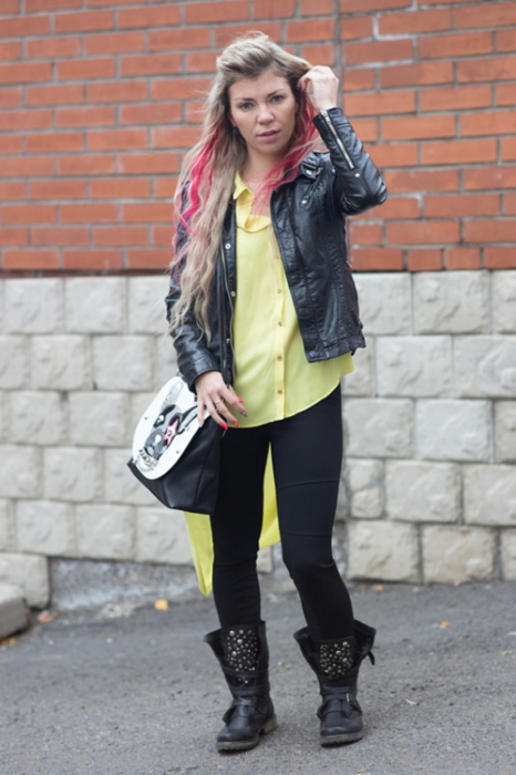 Валерия Иванова Директор студии здоровых волос La deesse Куртка Top Shop, штаны и блузка River Island, сумка Braccialini, ботинки Steve Madden