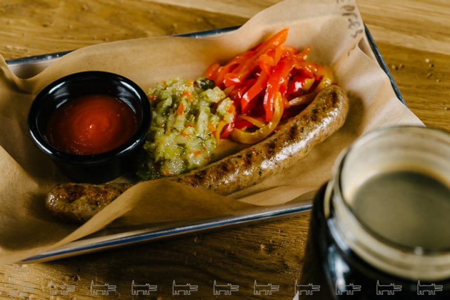 Сосиска "Граунд" из телятины и зелени