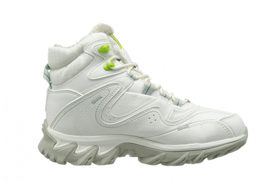 Salomon, 5 990 рублей Французская компания Salomon специализируется на спортивных товарах для бега (например, профессионалы марки первыми придумали