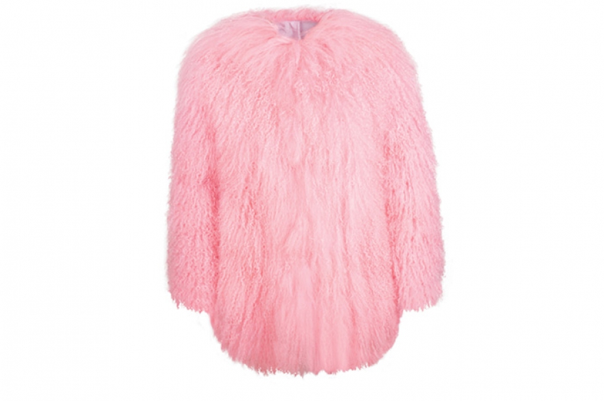 Шуба из меха ламы Luda Nikishina, 63 000 руб. (ludanikishina.com)